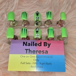 Acrylic Press On Nails